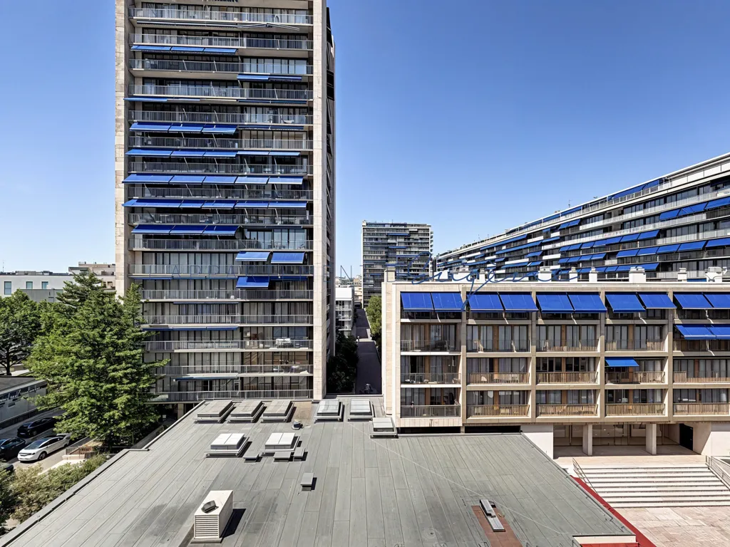 Exterior - Duplex with River View in Boulogne-Billancourt