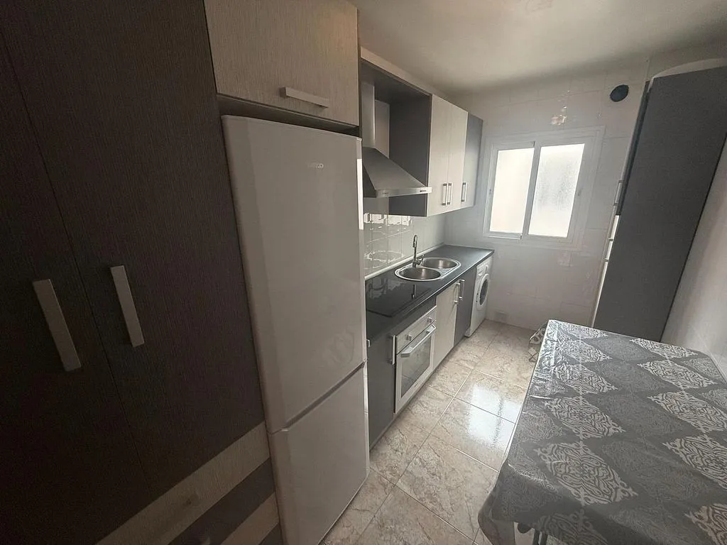 Kitchen - Apartment with Balcony in La Cañada