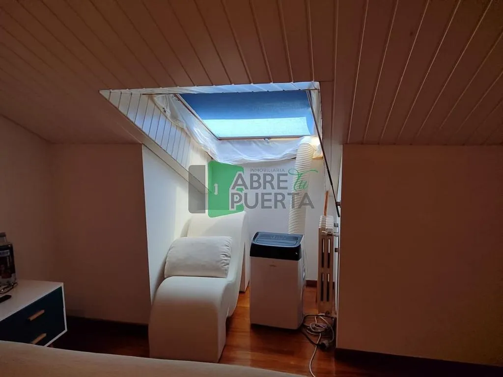 Rooms - Duplex with Terrace in Ourense