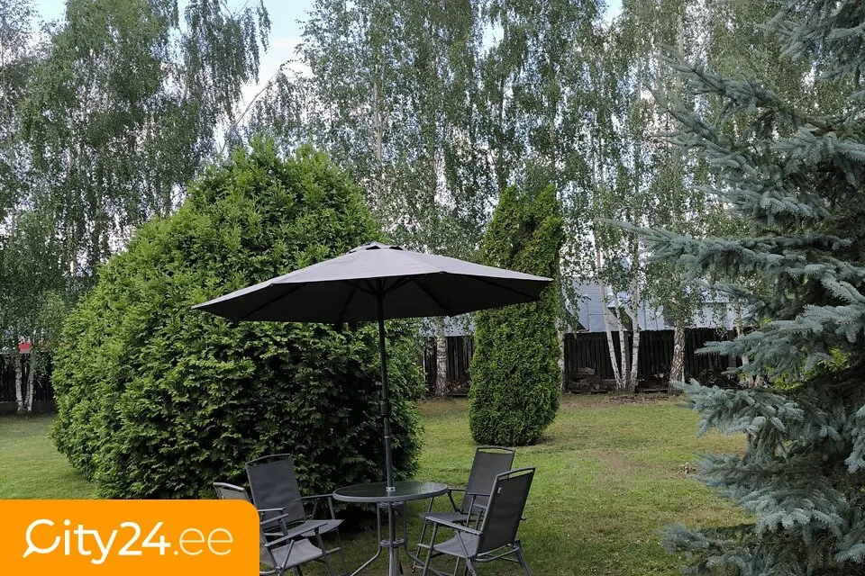 Aed - Compact Home with Garden in Bauska Centre