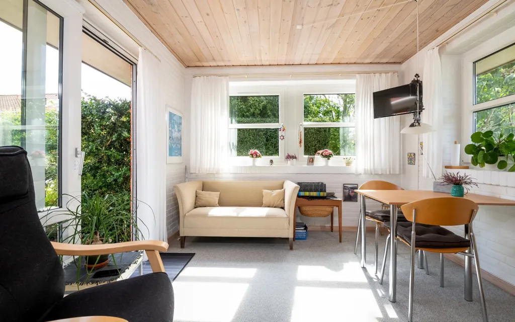 Terrasse - Renovated Home in Højhave Quarter, Tårs