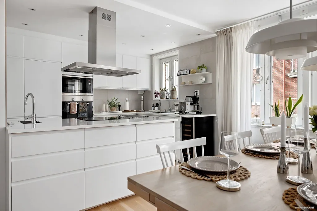 Cucina - Renovated Apartment with River View in Gothenburg