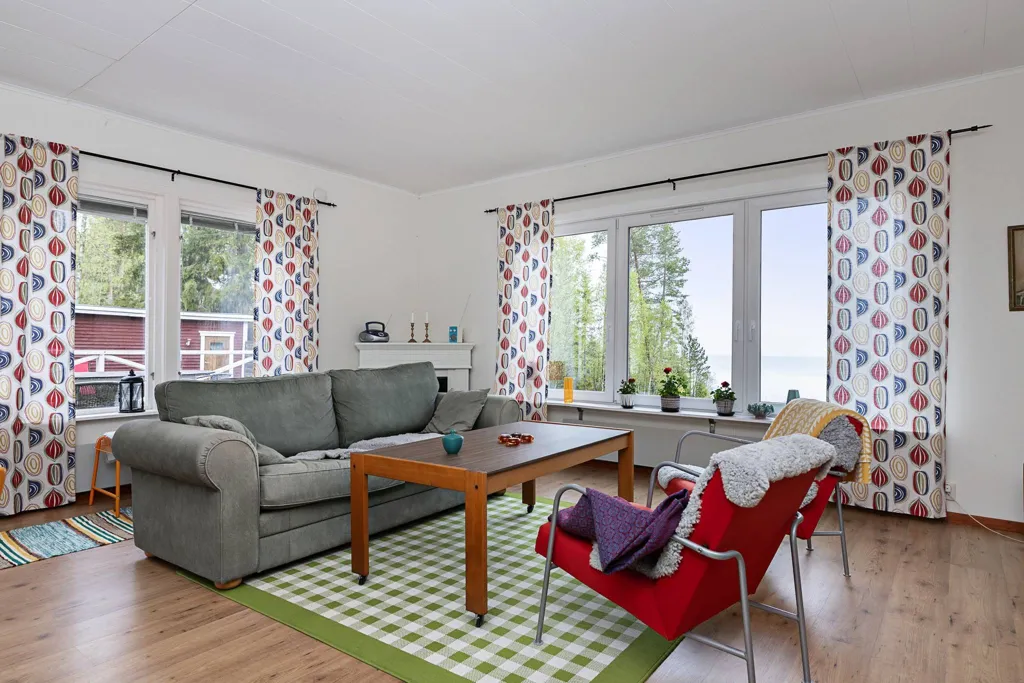 Séjour - Holiday Home with Sea View in Kittjavan