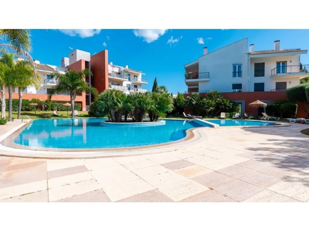 Piscine - Luxury Apartment with Golf Views in Vilamoura
