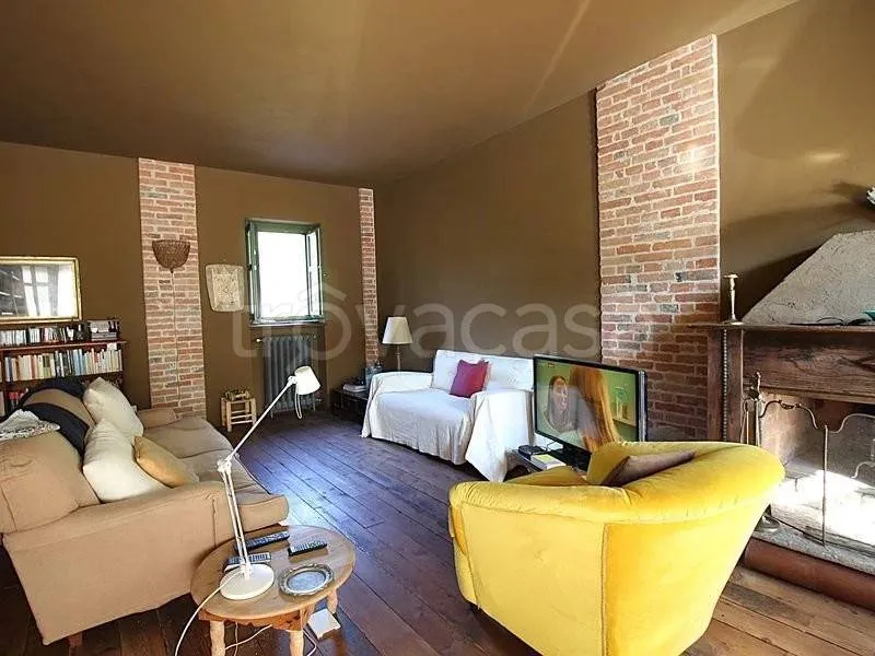 Elutuba - Restored Cascina with Pool in Cherasco