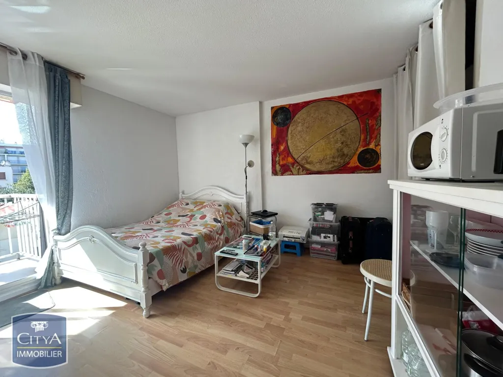 Magamistoad - Studio Apartment with Balcony in Arcachon Centre