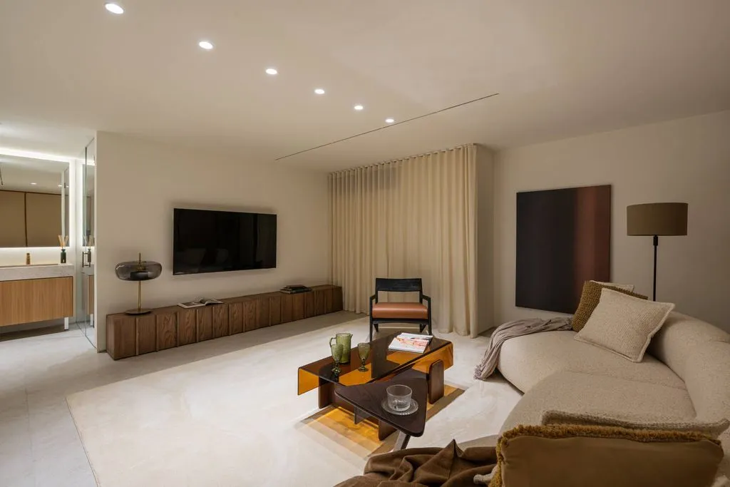 Elutuba - Contemporary Villa with Pool in Marbella