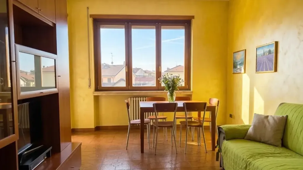 Living Room - Four-Room Apartment with Balconies in Moncalieri