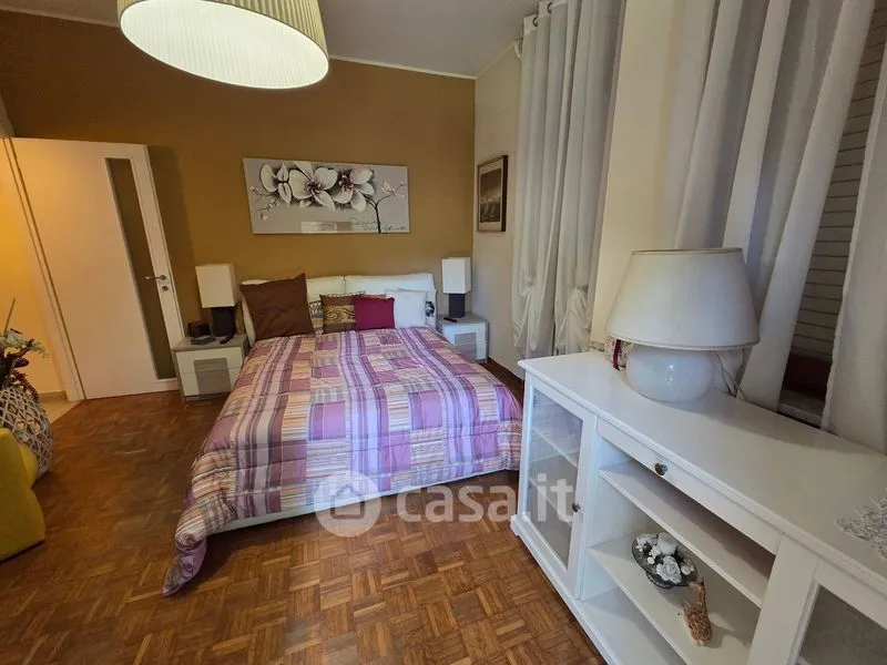Chambres - Fully Furnished Flat with Balcony in Cuneo