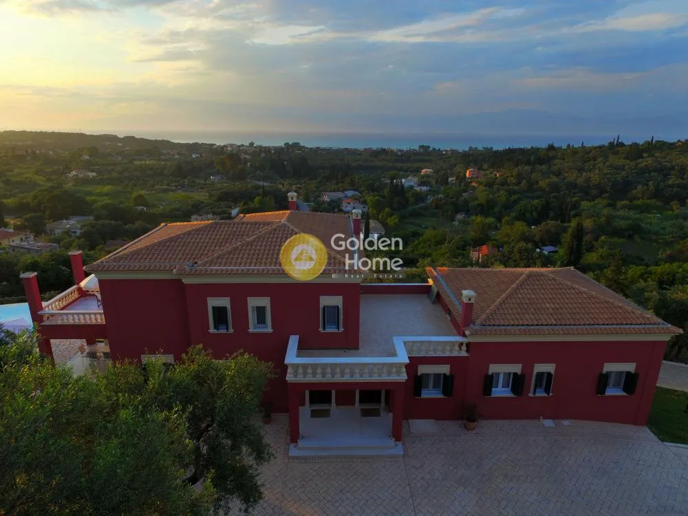 8-room house in GR