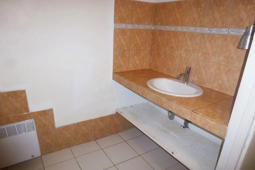 Vannitoad - Bright 3-Bed Flat in Village Centre, Flayosc