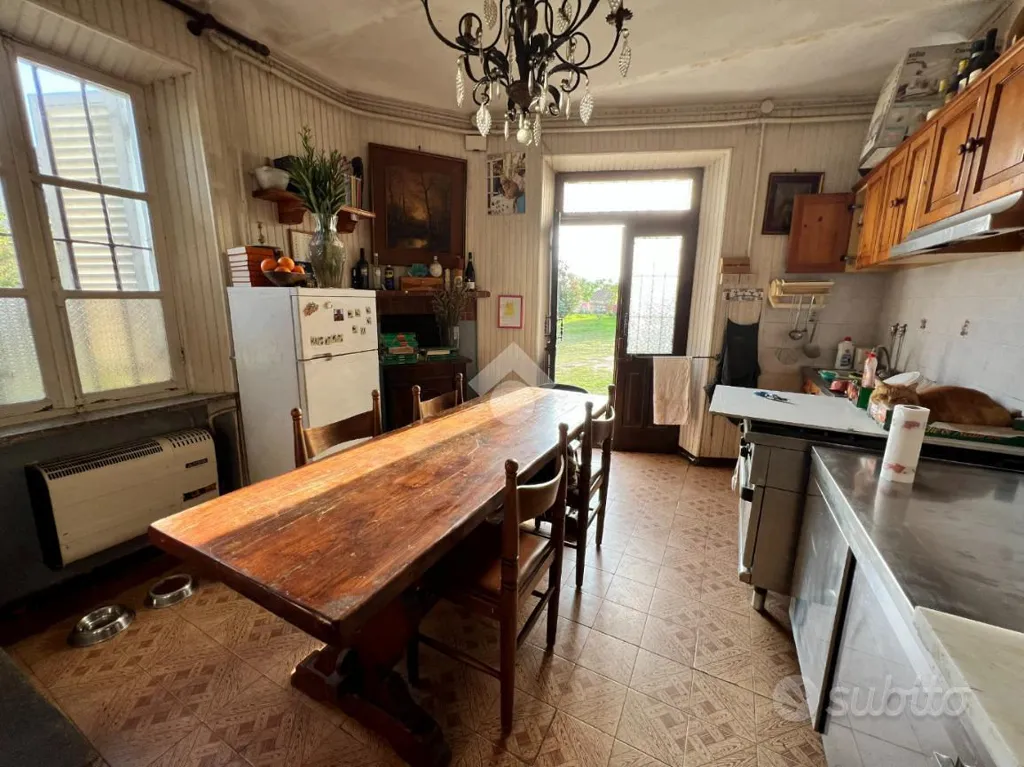 Cuisine - Historic Farmhouse in Cinaglio