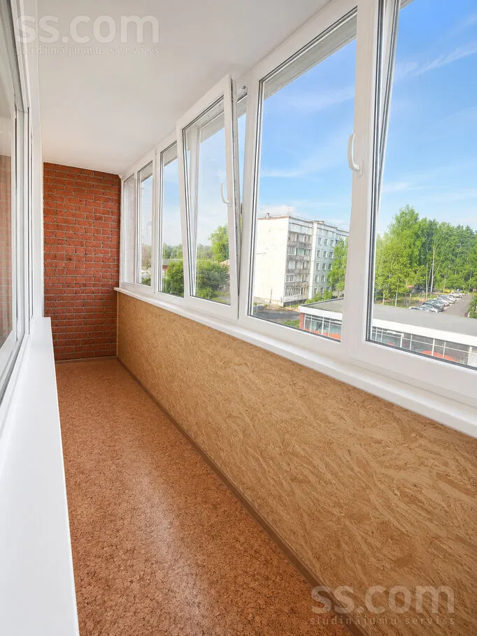Balcone - Modern Apartment with Loft in Daugavpils