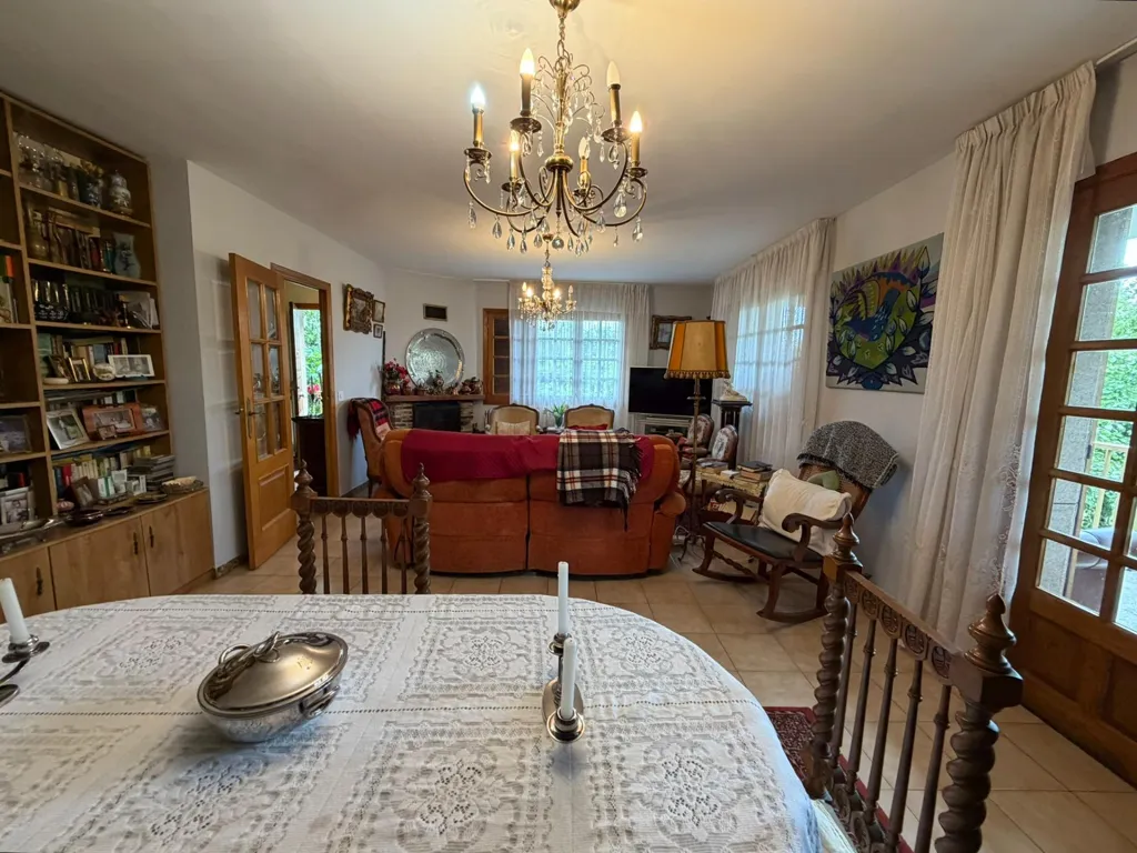 Söögituba - Country House with Terraced Views in Corullón