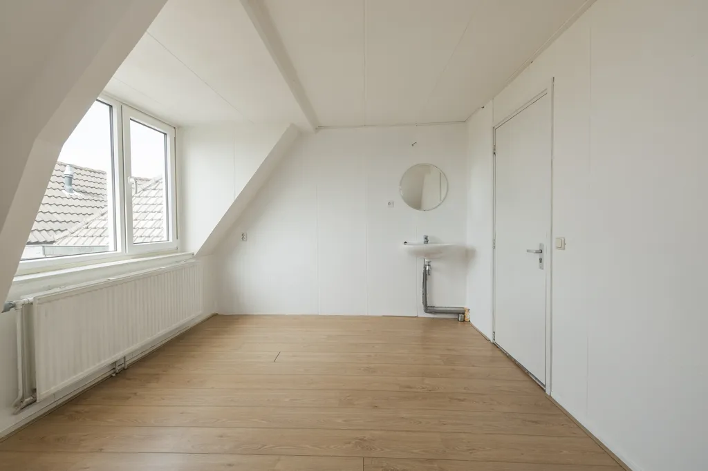 Pièces - Charming Maisonette with Balcony in Leiden