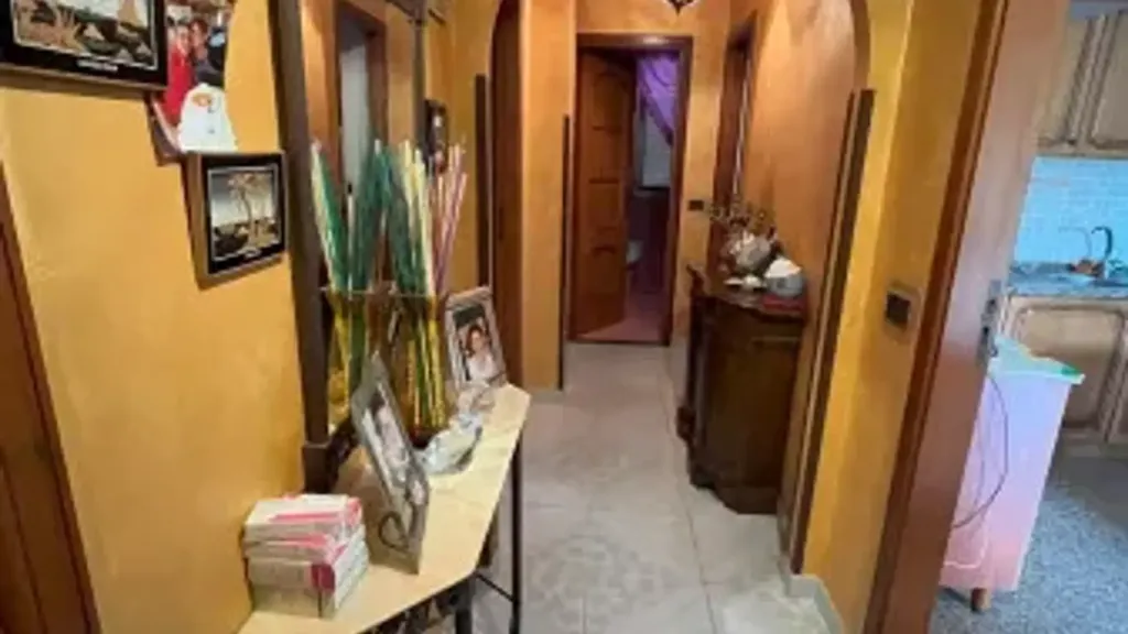 Esik - Rustic Apartment with Garden in Vrasi