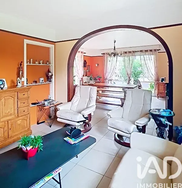 Elutuba - Family Villa with Pool in Guenin