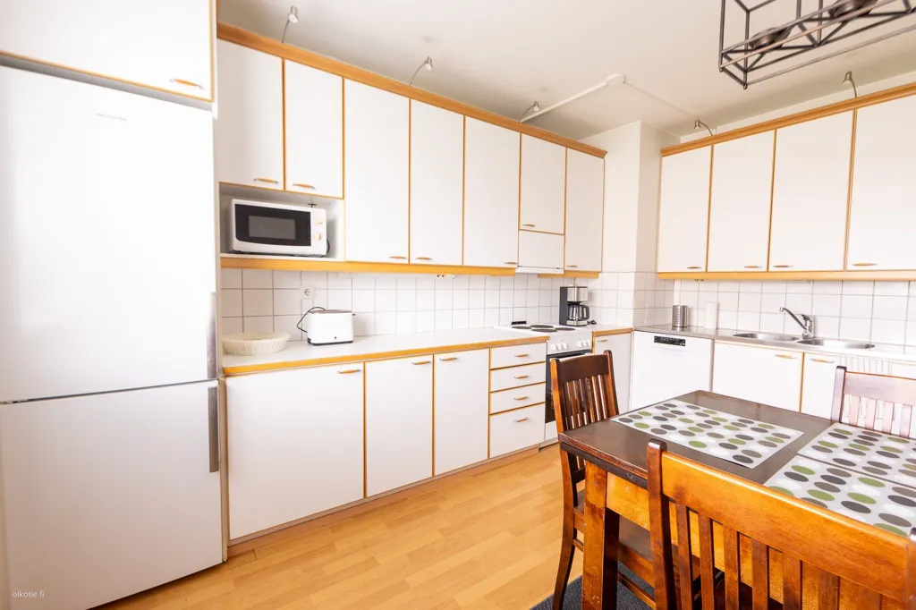 Cucina - Terraced Apartment with Balcony in Tornio