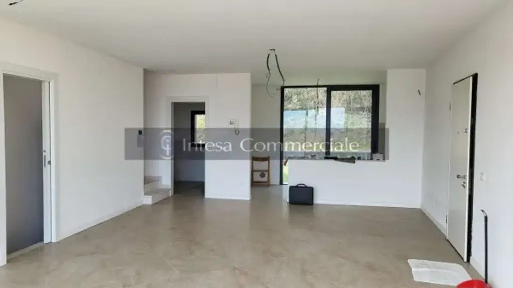 Séjour - Panoramic Villa with Large Windows in Collebeato