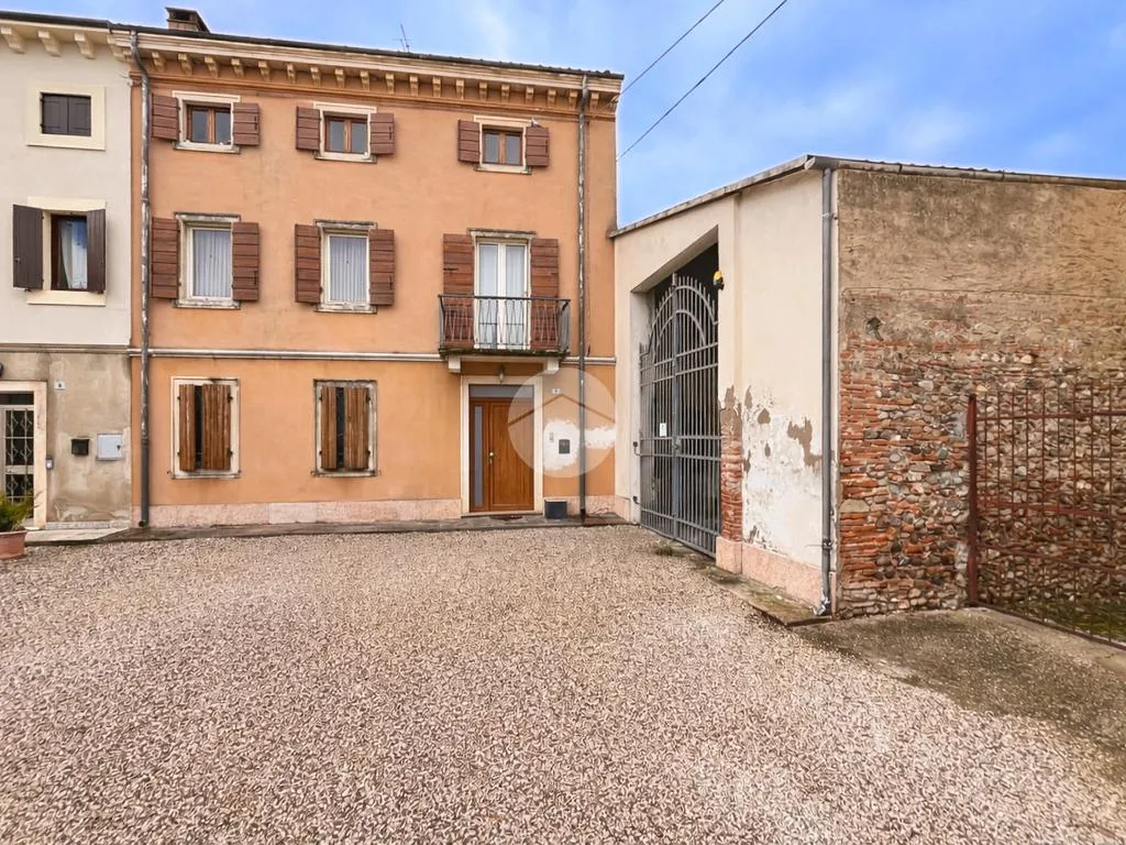 Extérieur - Independent House with Garden in Zevio Centre