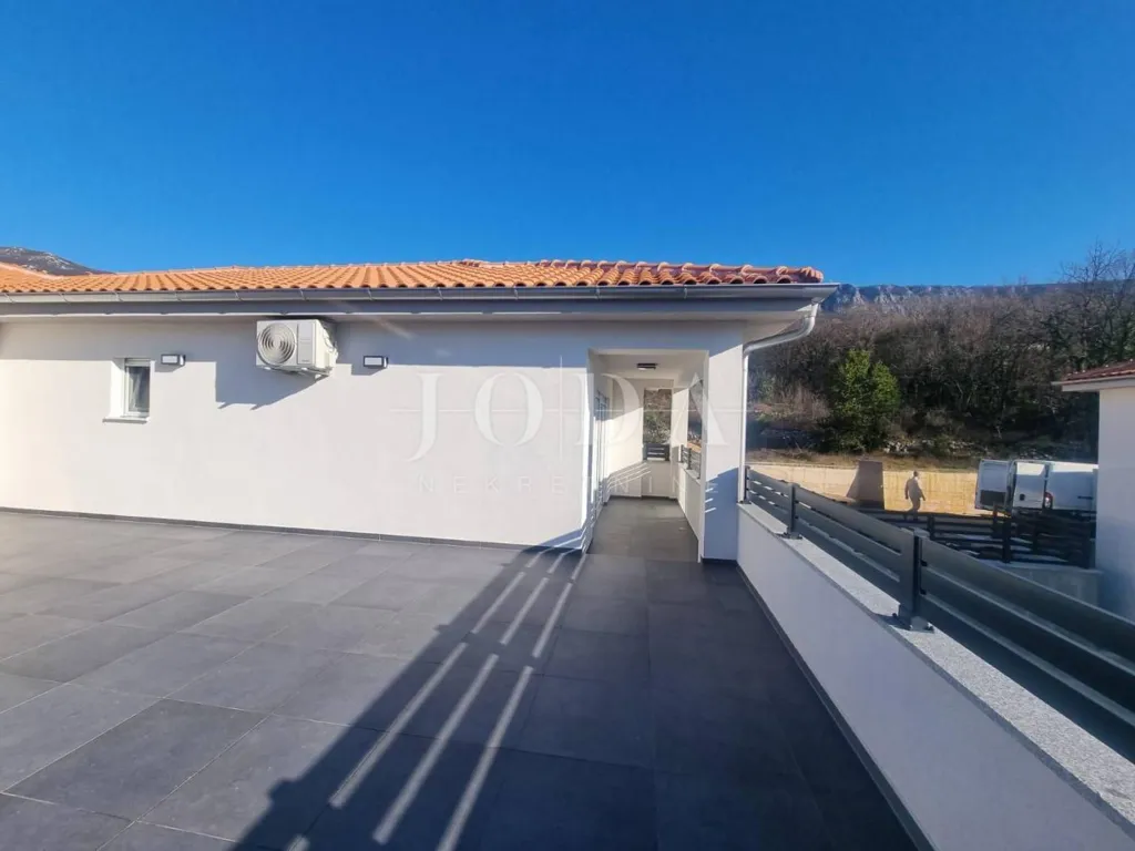 Terrasse - Apartment with Terrace in Vinodolska
