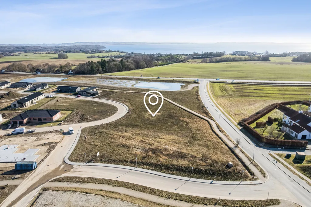 Õhuvaade - Year-Round Plot with 5G Coverage in Rønde