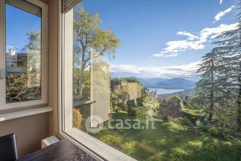 Séjour - Historic Villa with Lake View in Gignese