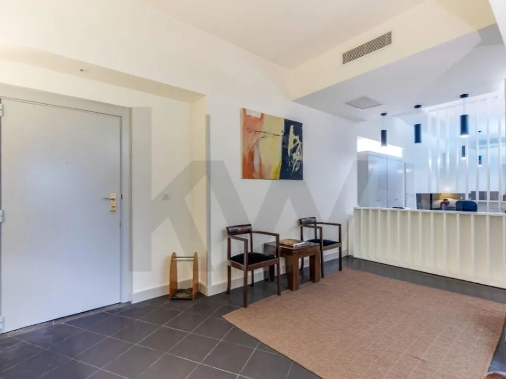 Esik - Luxury Office Space in Porto's City Centre