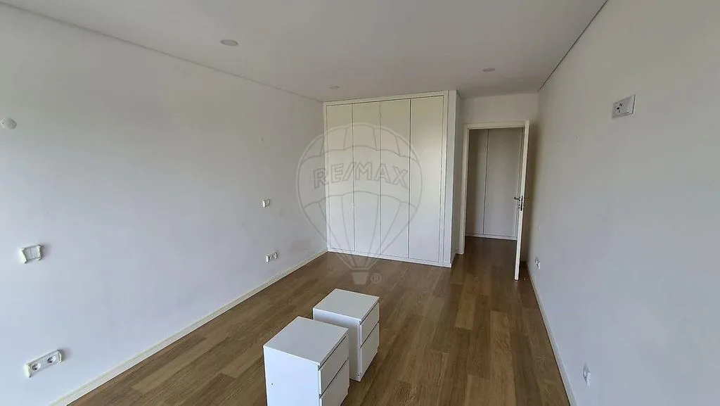Pièces - Luxury Flat with Two Facades in Forca, Aveiro