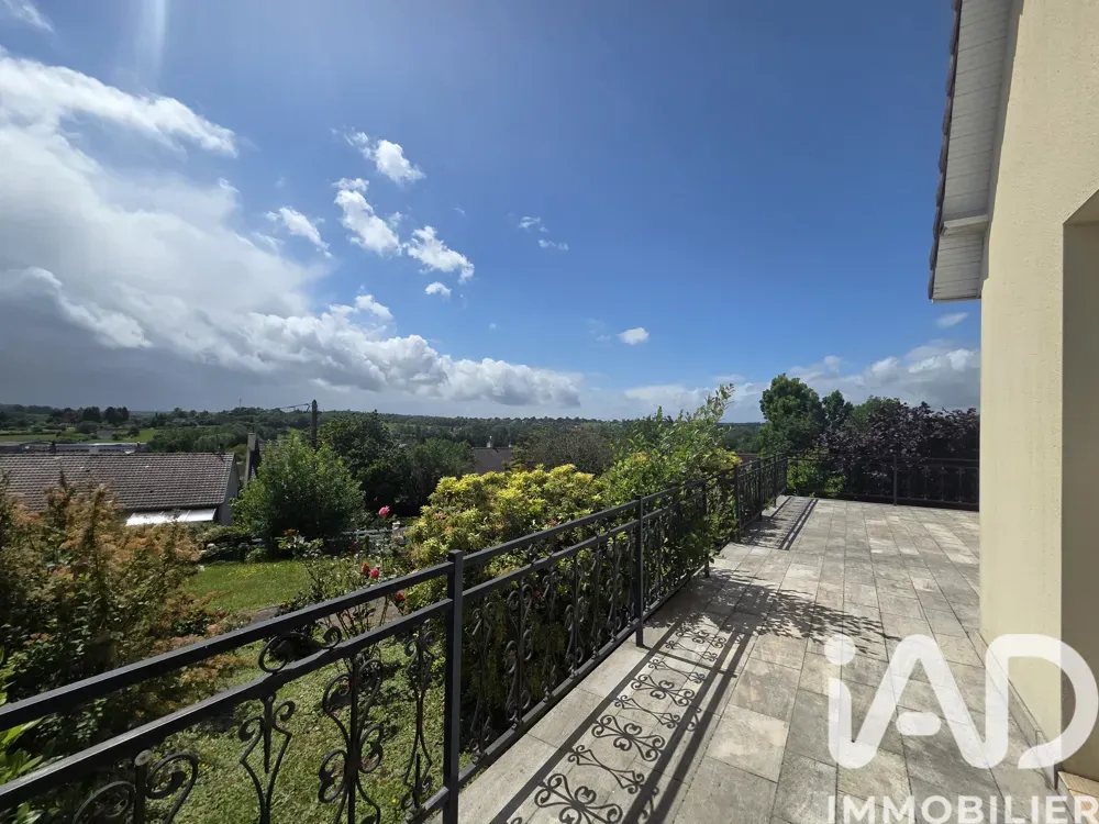 Terrasse - Maison Traditionnelle avec Vue Lac à La Ferté-Macé