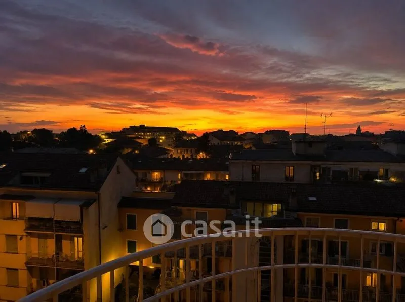 Rõdu - Penthouse with City View in Voghera