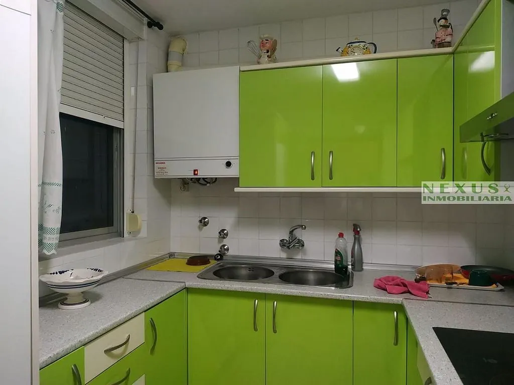Köök - Bright Apartment with Garage in Old Town
