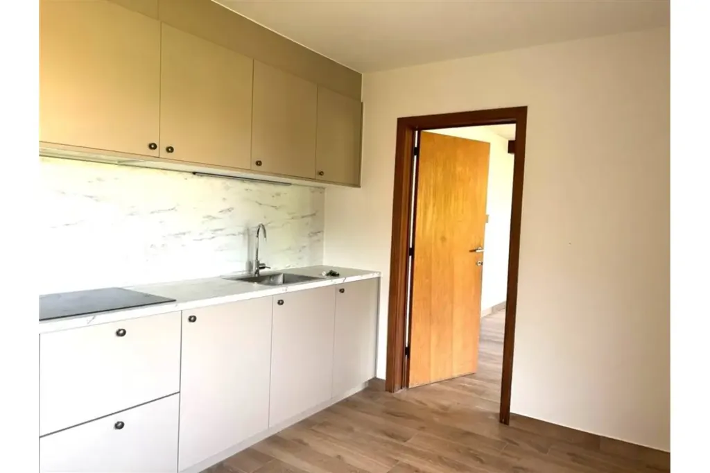 Köök - Renovated House with Garden in Paal