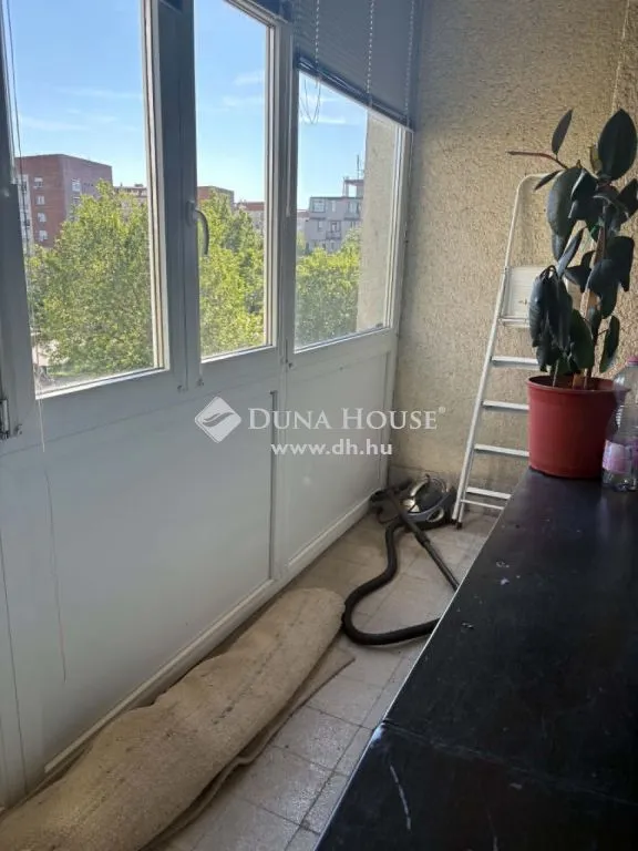 Balcon - Apartment with Balcony in Pécs Centre