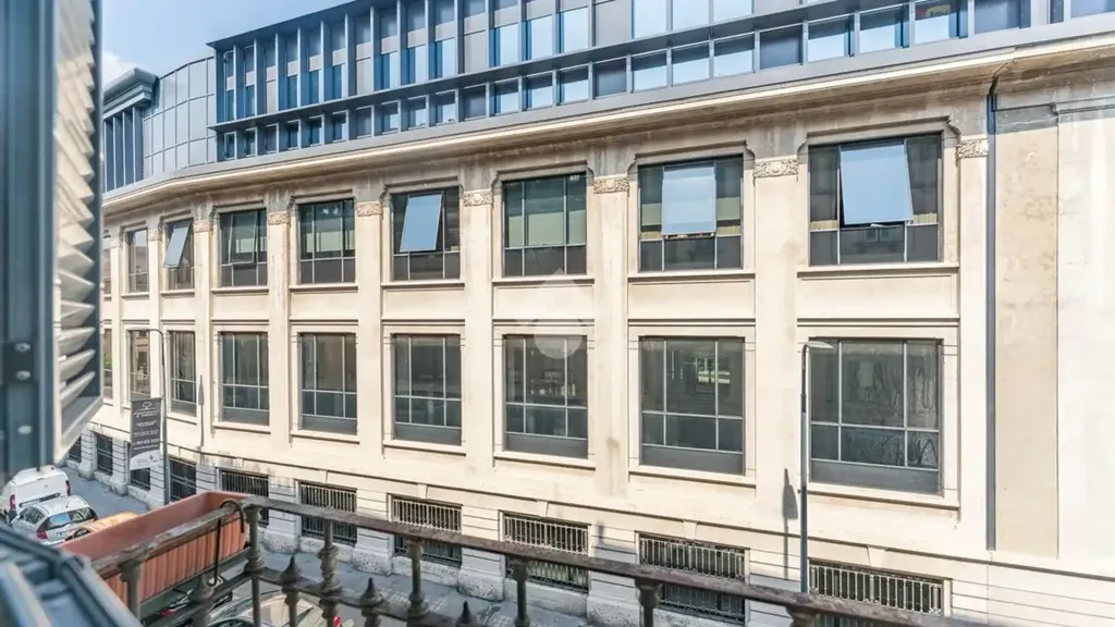 Rõdu - Spacious 2-Bedroom in Central Milan