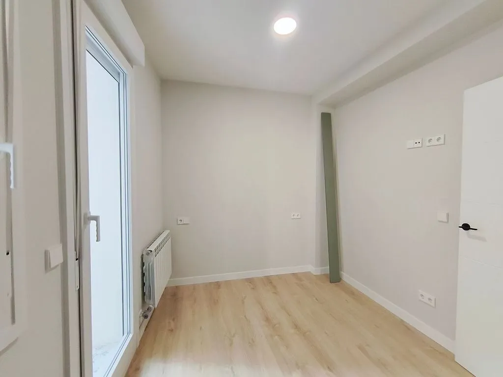 Stanze - Modernised Apartment with Balcony in Logroño