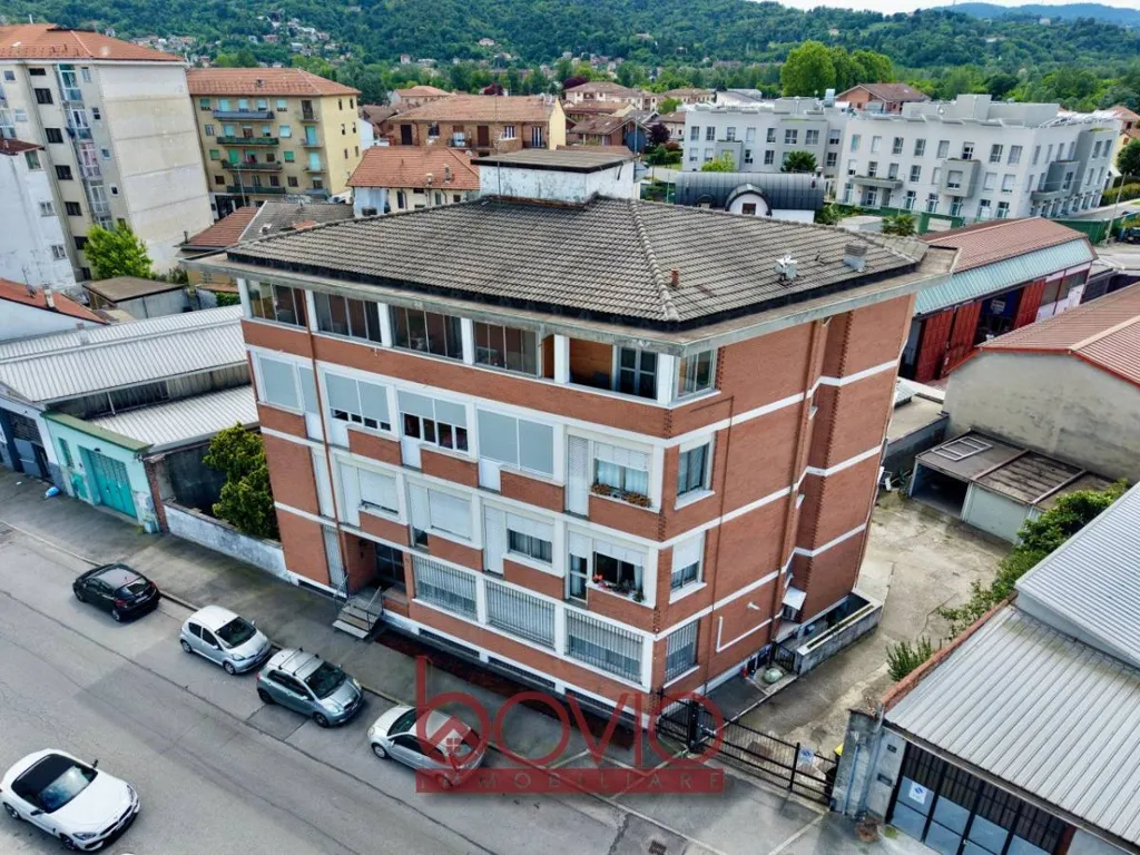 Õhuvaade - Quadruplex with Balcony in Bertolla, Turin