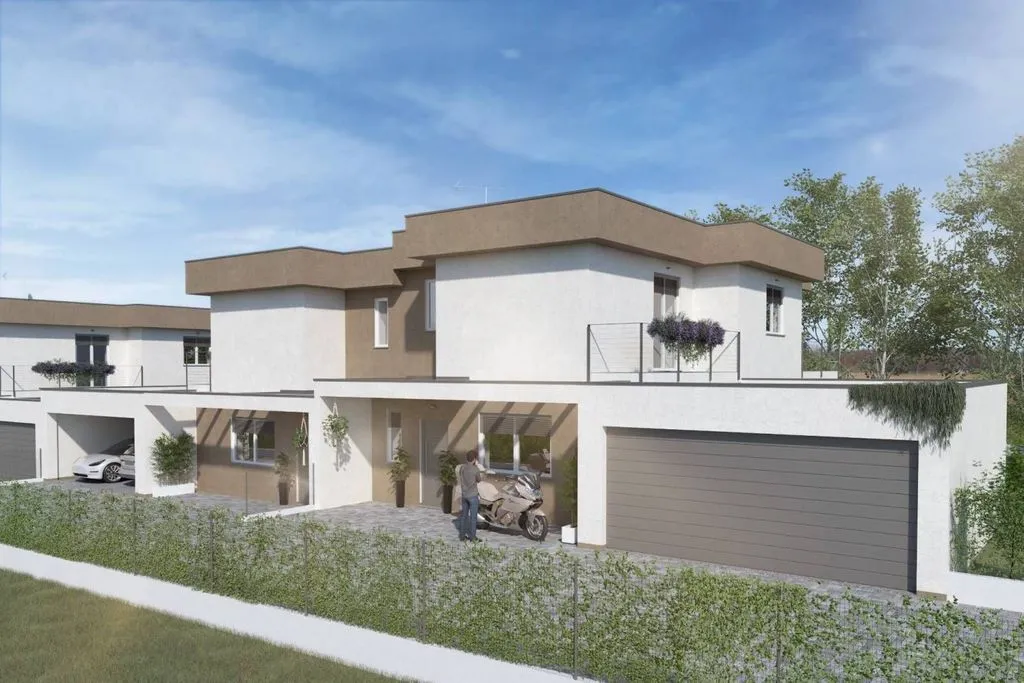 Luxury Villa with Pool in Olgiate Comasco