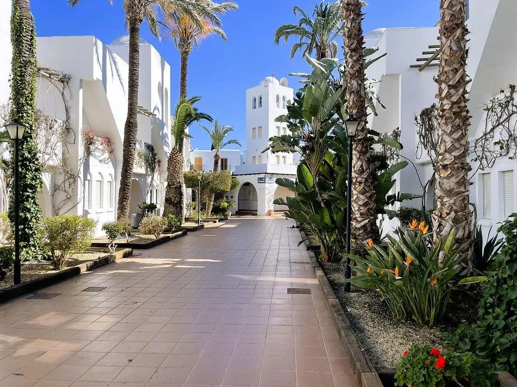 Aed - Ground Floor Apartment with Pool View in Vera