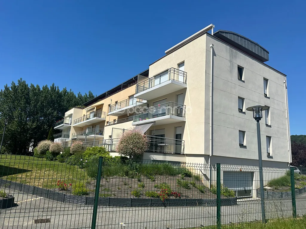 Esterno - Terraced Flat with Garage in Montville Centre