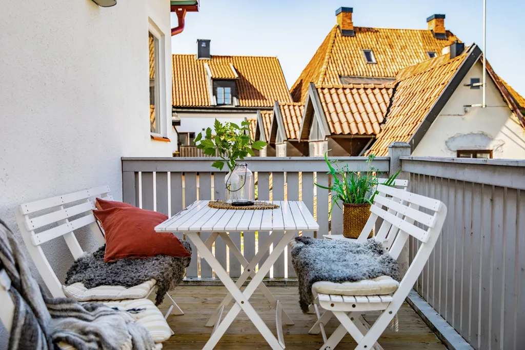 Rõdu - Two Apartments with Terrace in Central Location
