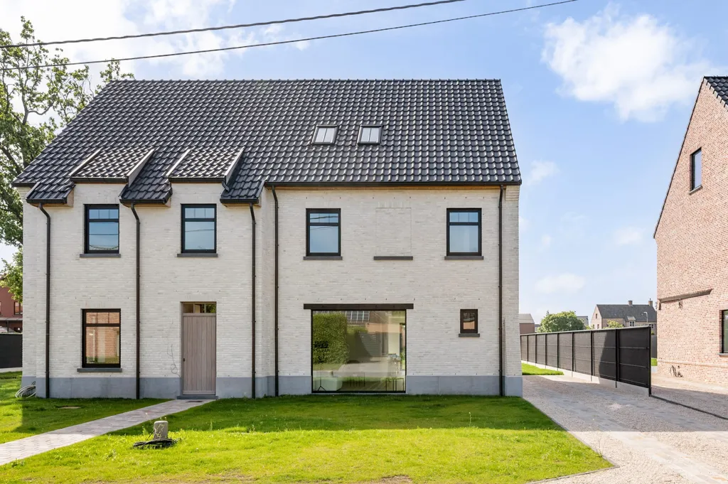 Välivaade - A+ Villa with South-Facing Garden in Westerlo