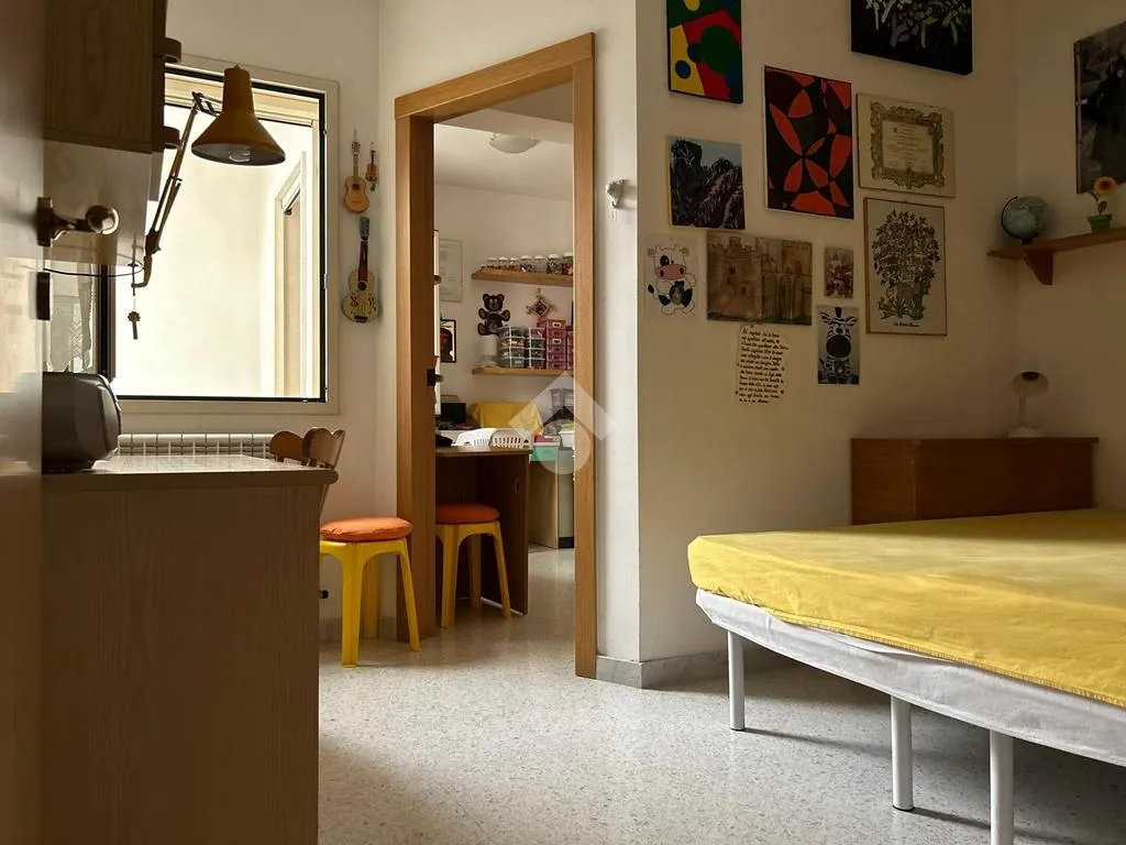 Camere da letto - Independent Two-Unit Building in Grottaglie