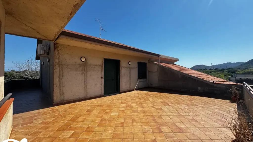 Terrasse - Versatile Independent House with Large Plot in Patti