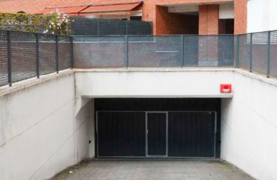 Garage - Parking Space in Central Amurrio