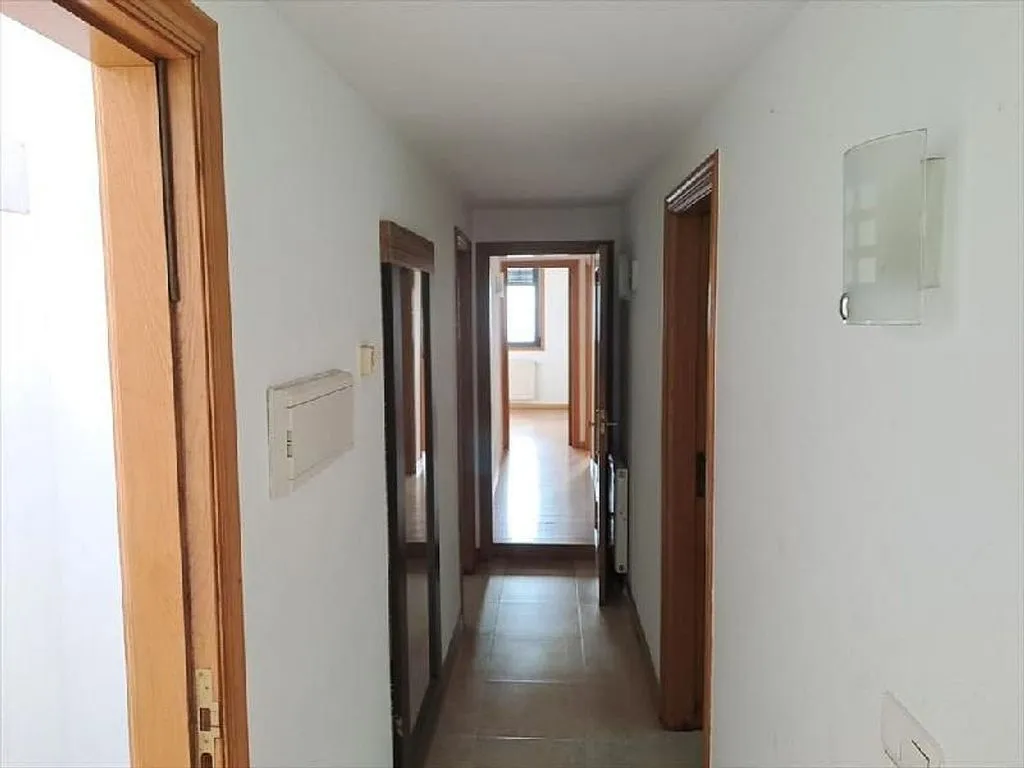 hallway_entrance