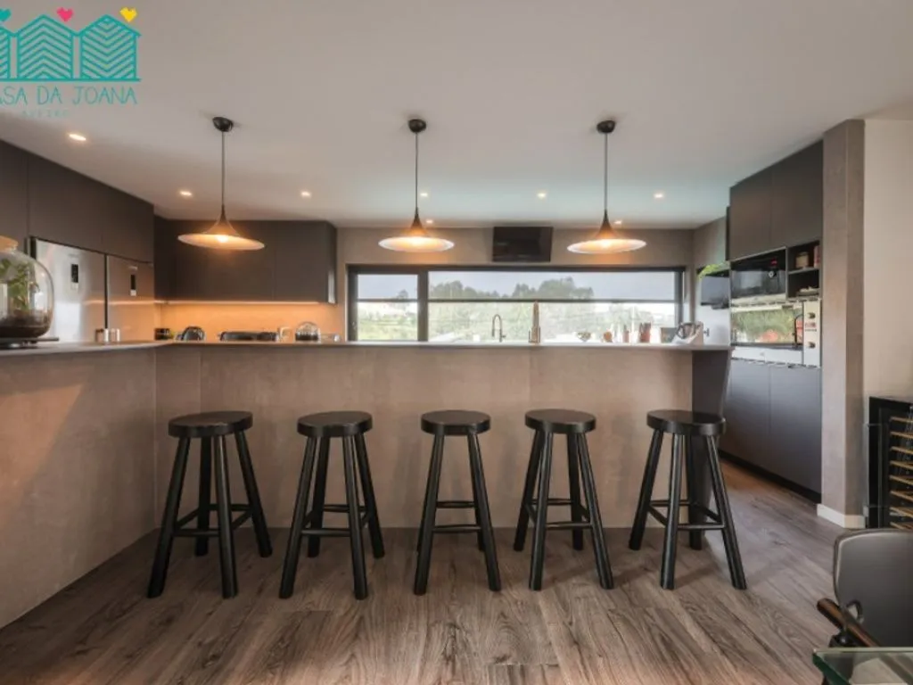 Kitchen - Luxury Villa with Pool in Azurva, Aveiro