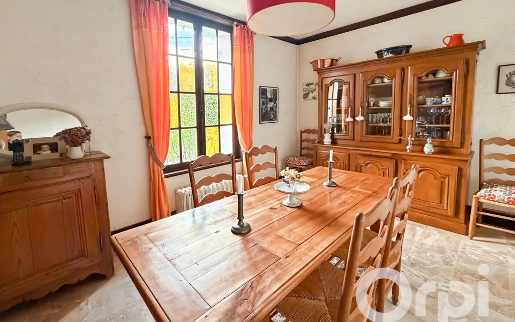 Söögituba - Charming Maison with Garden in Chaumont-en-Vexin