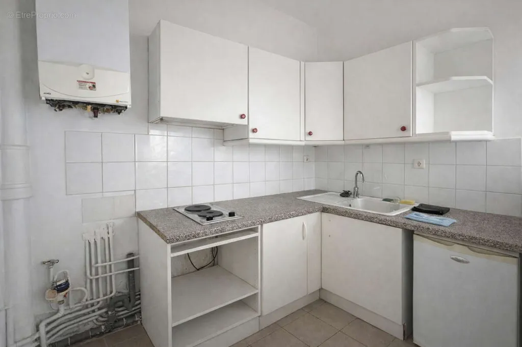 Köök - 2-Bedroom Parisian Flat with Park View