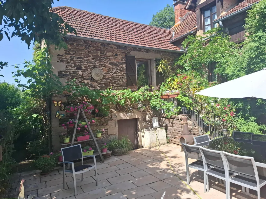 Terrazza - Charming Stone House with Pool in Countryside